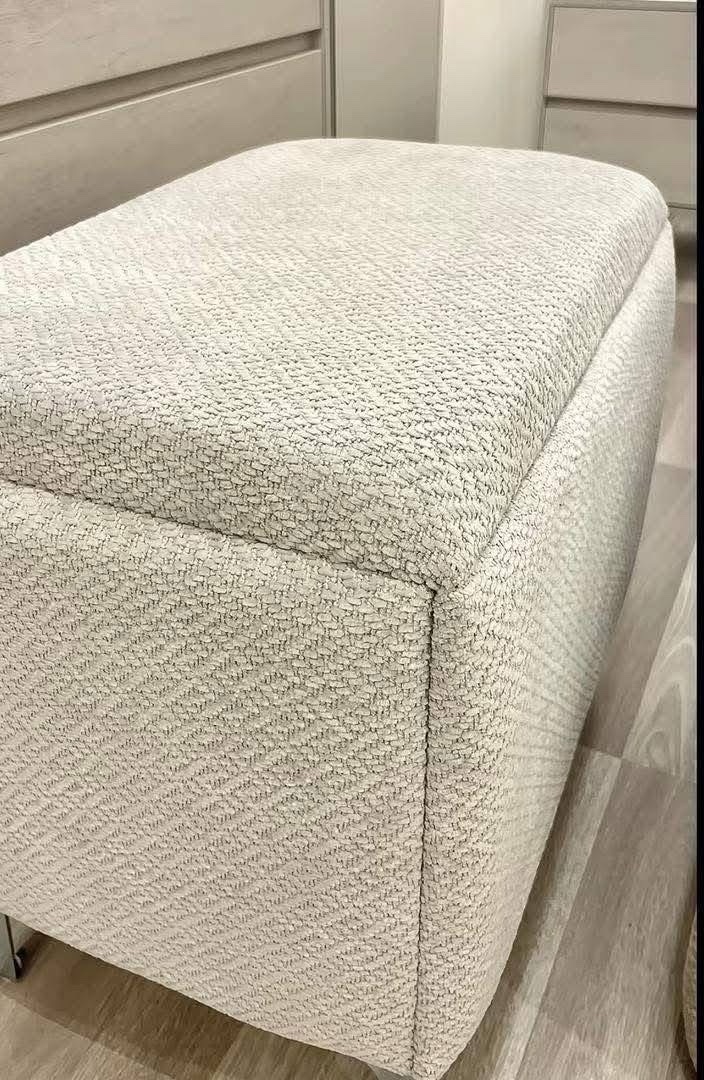 Bedroom Set - Image 6